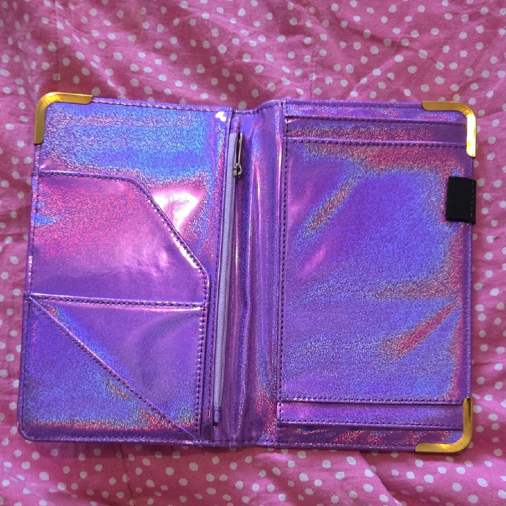 🩵2 For $15🩵Iridescent Purple Holographic Passport Wallet with Gold Corners